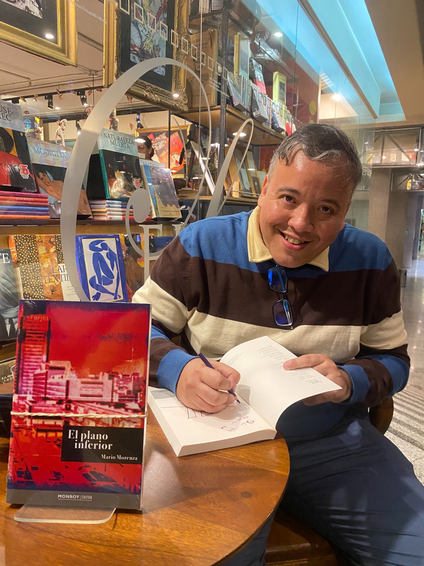 El plano inferior de Mario Morenza